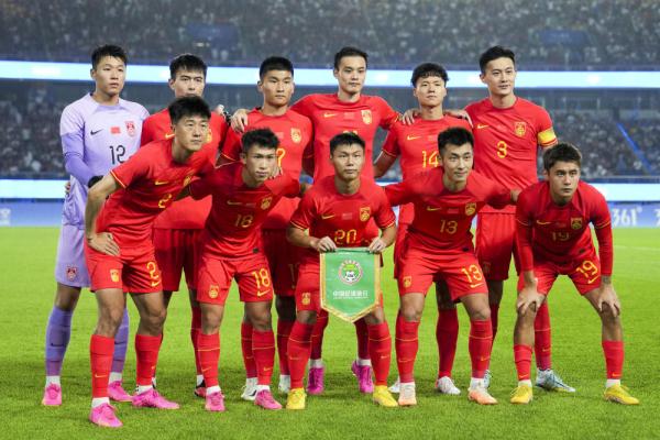 关于亚运会足球比赛预热，国家队机动备战的信息