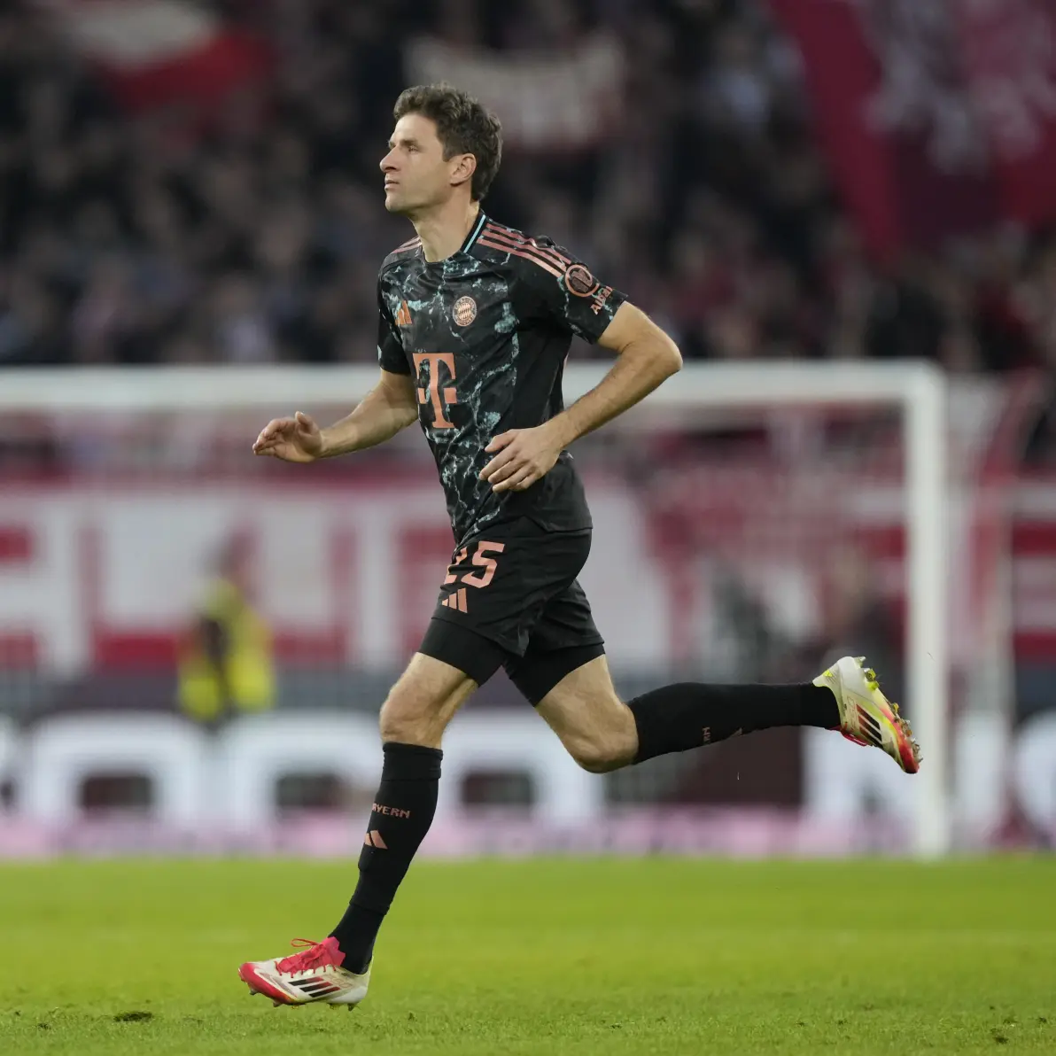 弗赖堡希望通过顶级联赛保级成功