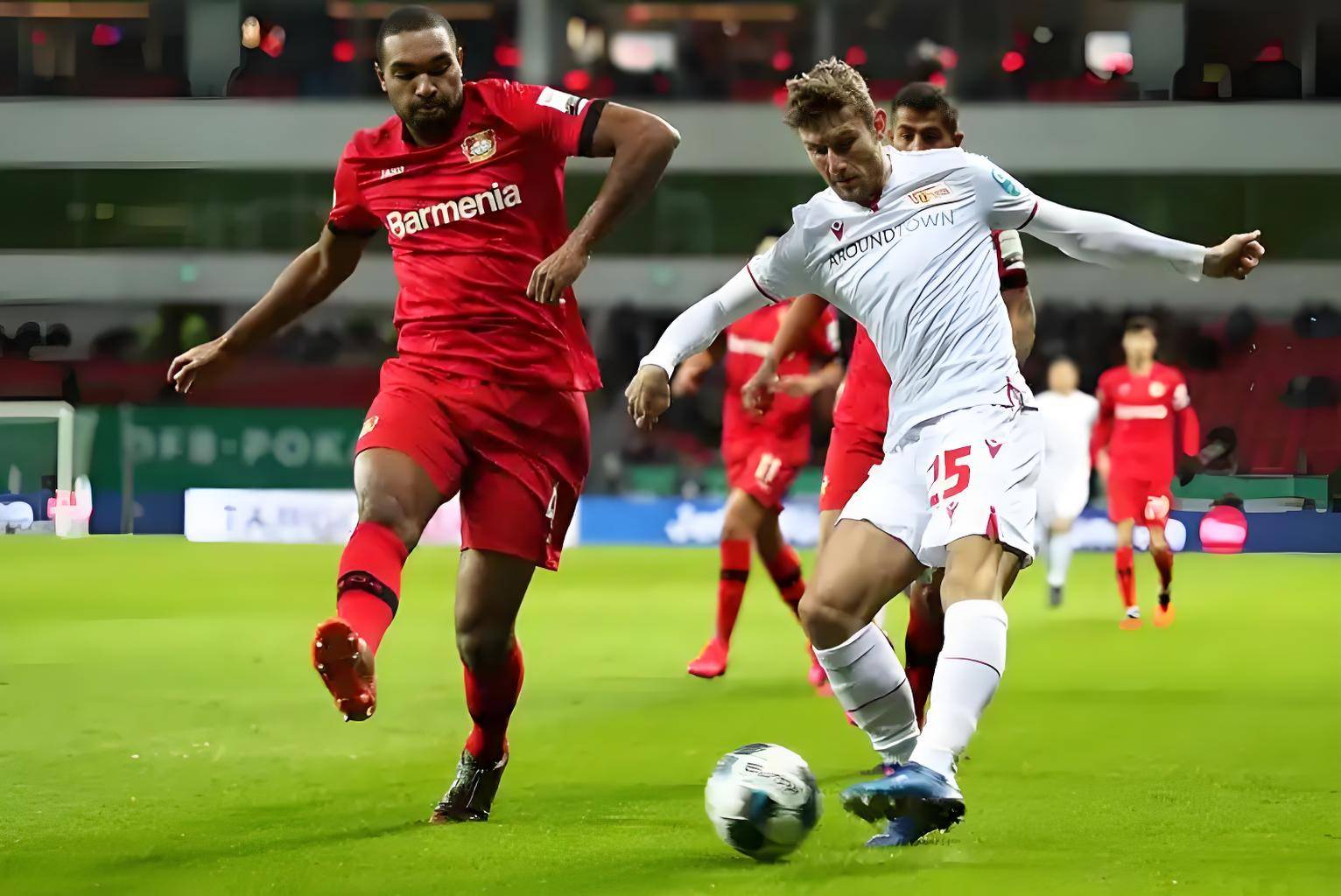 三亿体育体育投注-门兴格拉德巴赫主场大胜，球队状态回暖