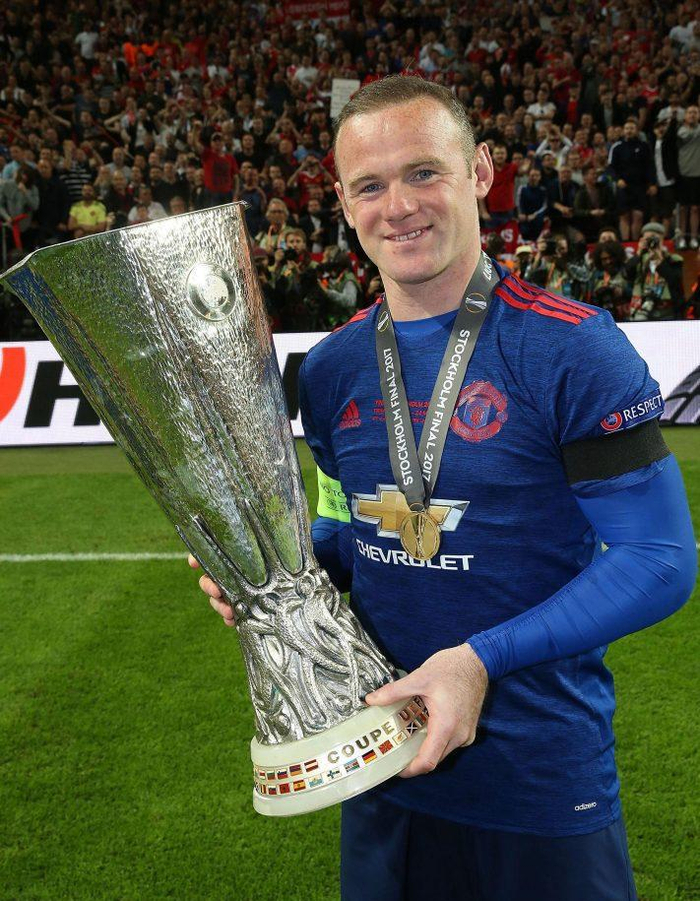 三亿体育体育注册-埃弗顿精彩逆转，终结对手不败连胜的简单介绍